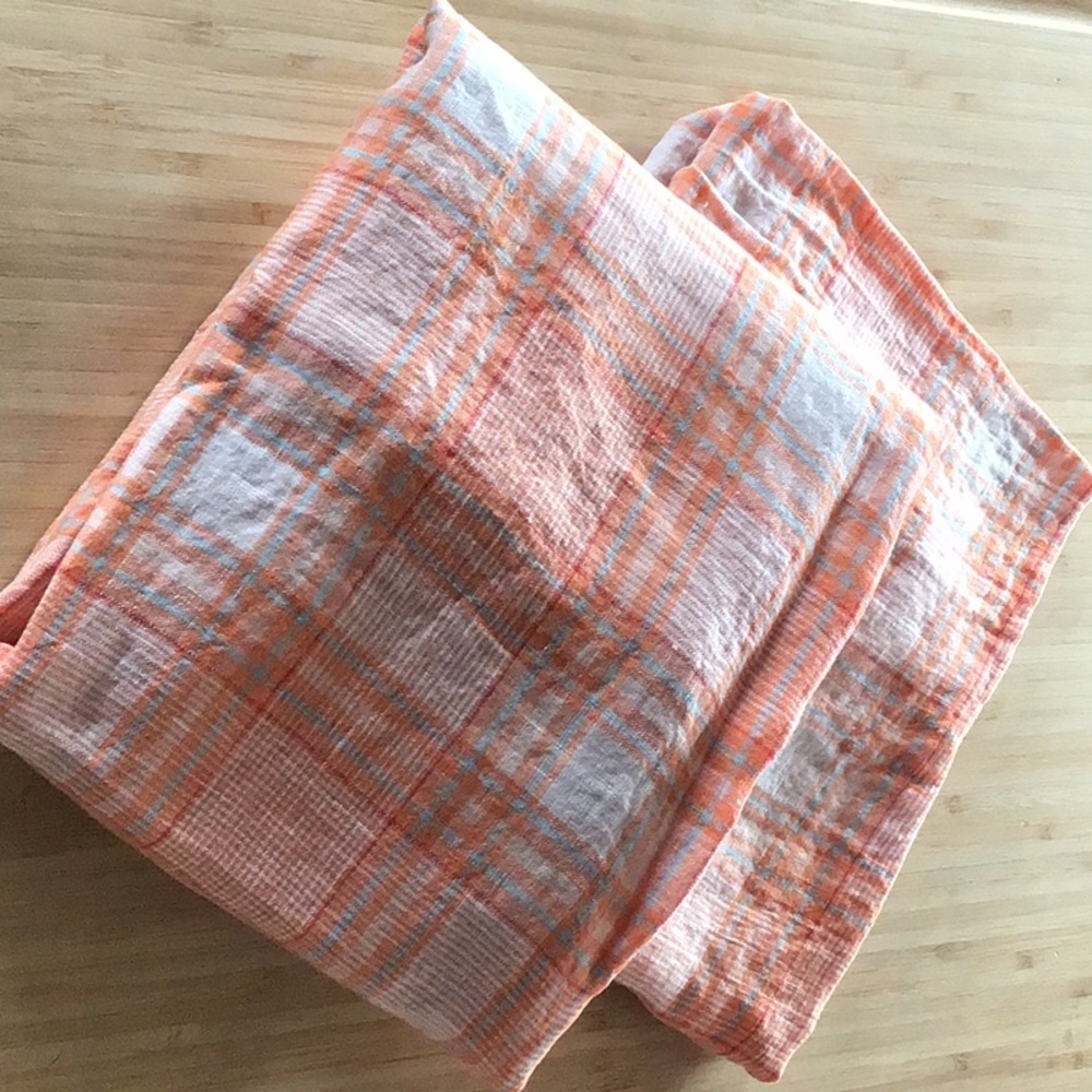 GARNET HIlL 100% linen plaid tangerine colored pillowcase set, fun!